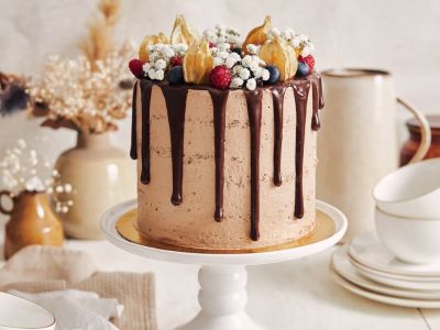 Drip for the Cake | How to Make the Perfect Cake Topping?