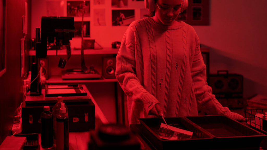 Gelatin emulsion in the darkroom